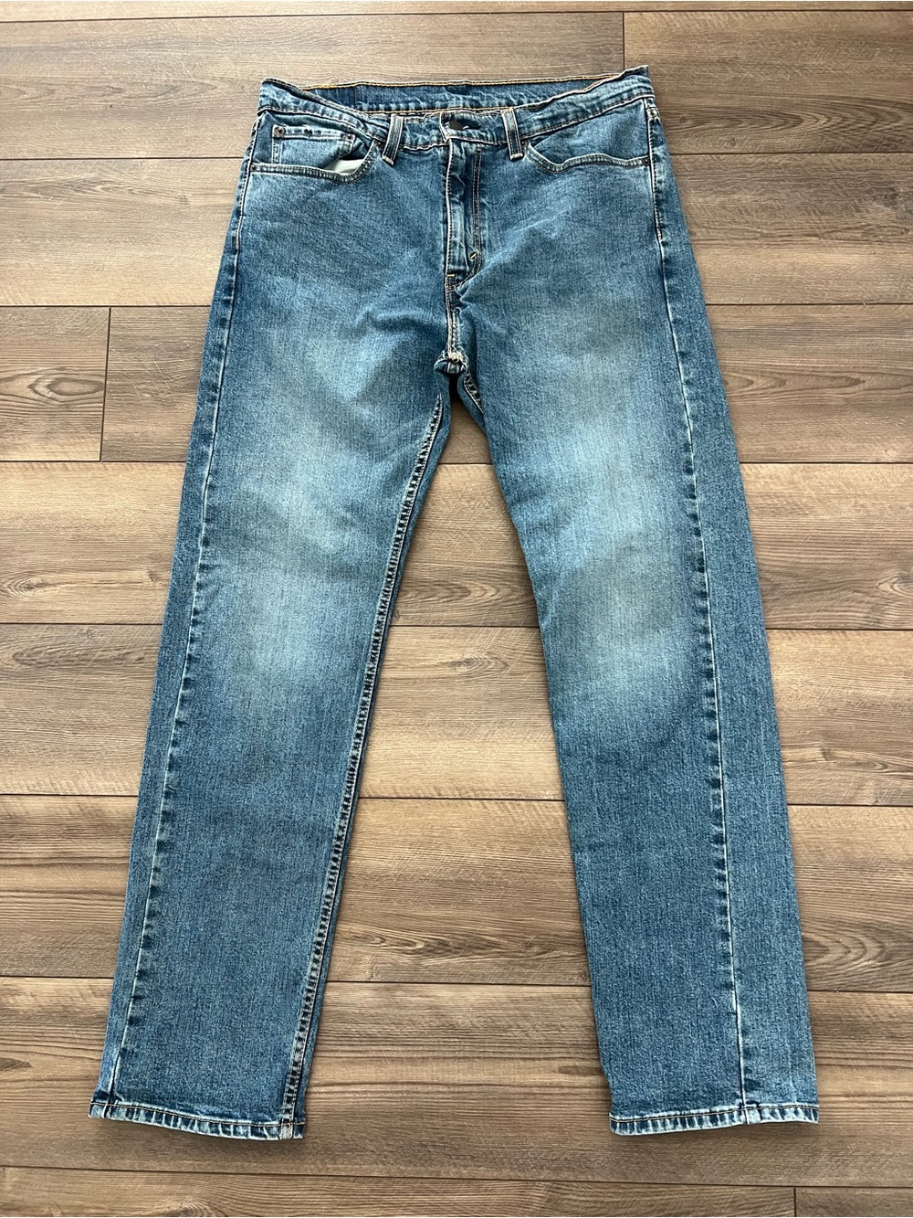 Levi's 505 Jeans Mens Regular Fit Straight Leg Medium Blue Denim Jeans